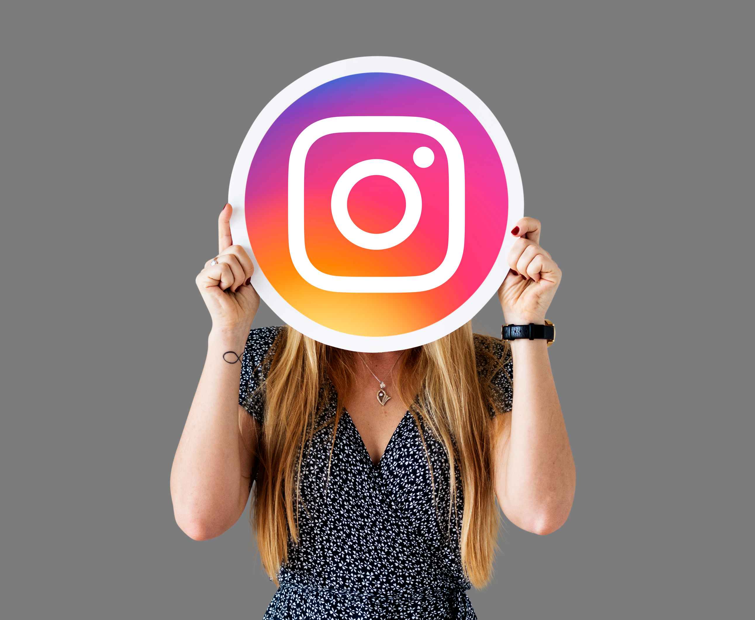 Social media branding and creative design services